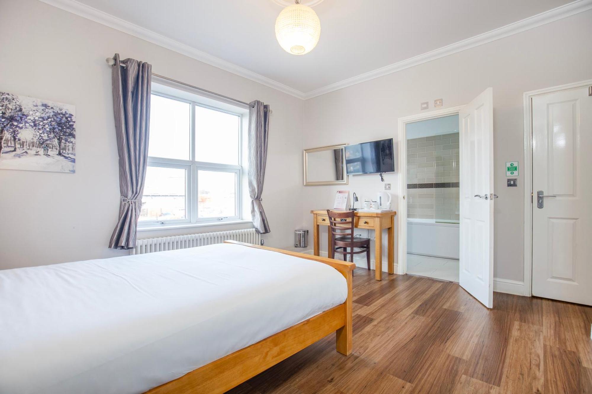 Marlborough 3* Norwich